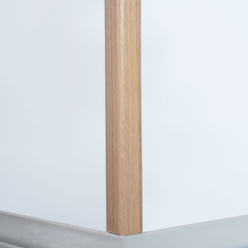 Dải chuyển tiếp góc vuông bằng gỗ nguyên khối (90°) (Được bọc bằng Veneer gỗ sồi đỏ + Sơn) - Màu gỗ sồi 1 1/9' x 1 1/9'